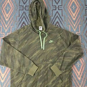 Nike Green Camouflage Men's Hoodie.